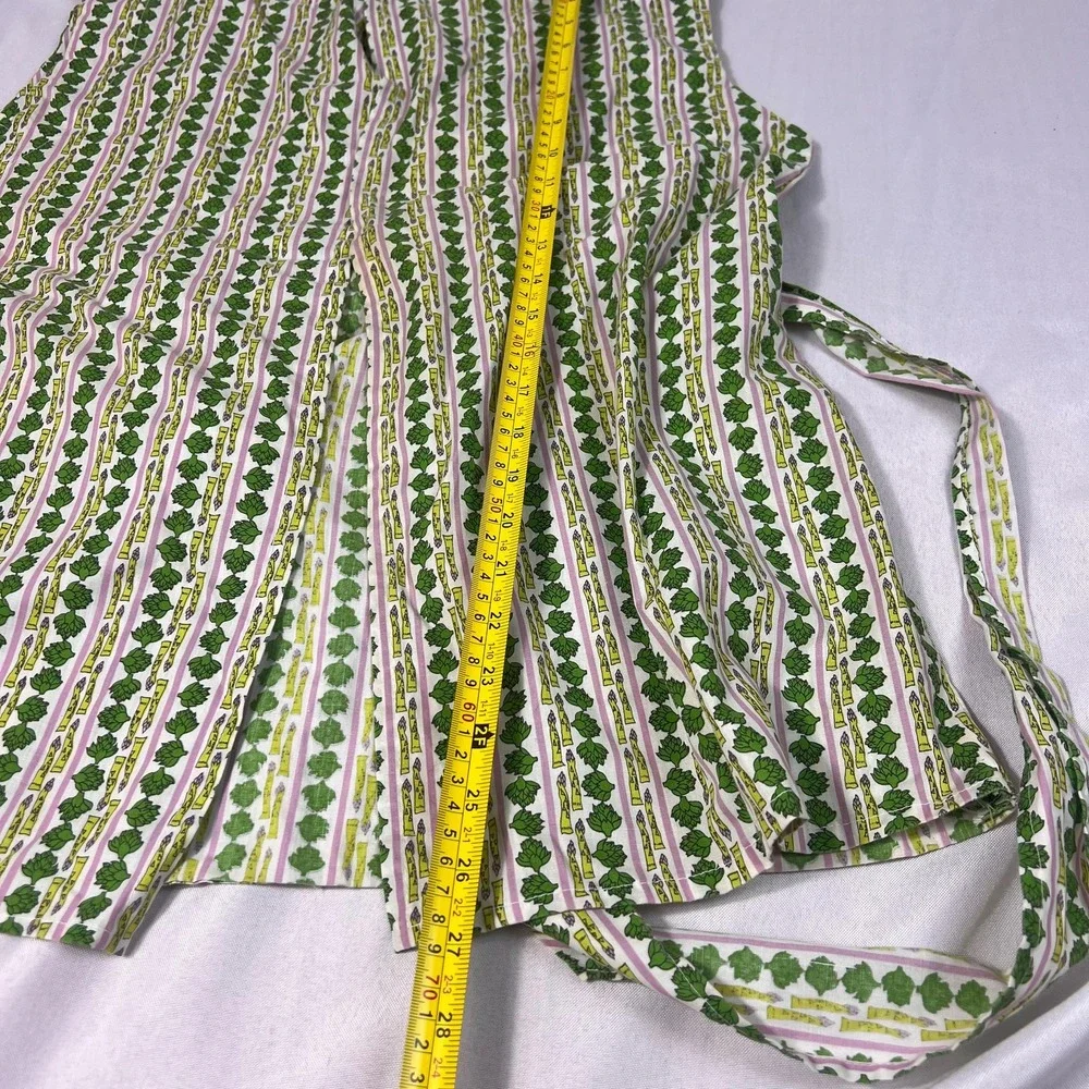Vintage Grandma Apron Green veggie Print Pink Stripe Full Front Apron w/ Pockets